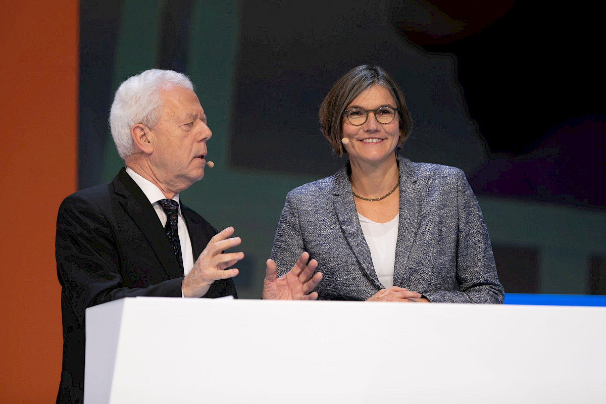 wirtschaftstag2018_p3_benner-ruemelin181115f91a3270.jpg