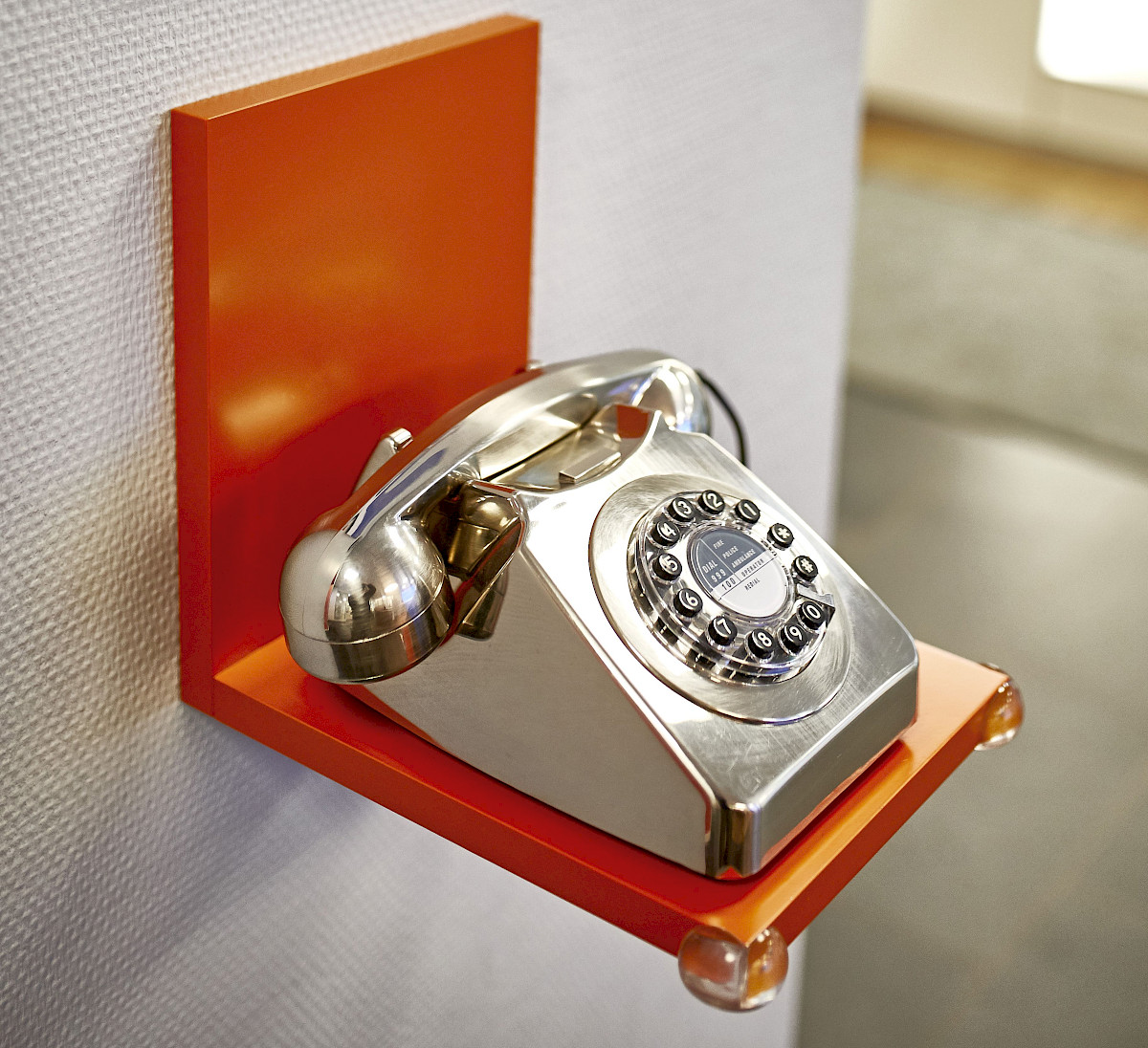 telefon.jpg