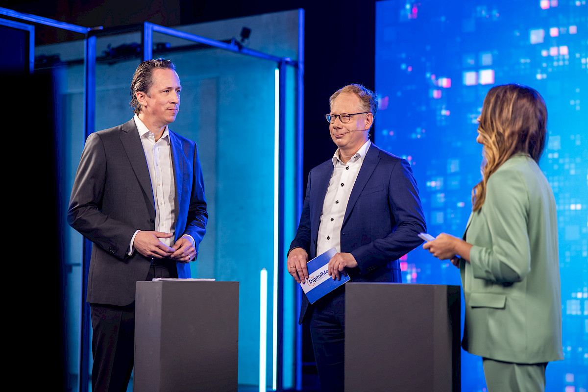 Im Gespräch: Marc Schäfer, GF AWADO Services l., und Dr. Ruben Lanzerath, BVR m.