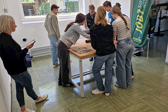 In den Werkstätten des BOZ in Melle können junge Menschen sich in unterschiedlichen Berufsfeldern ganz praktisch ausprobieren. (Fotoquelle BOZ eG)