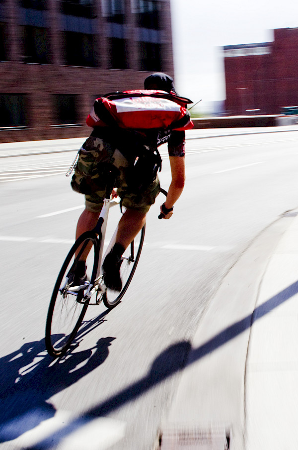 inline Kurier eG hat die größte Fahrradflotte unter den Kurierdiensten in Hamburg. (Fotocredit:  Kati Jurischka)